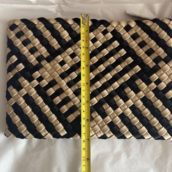 NEW Naghedi top zip Woven neoprene Black and Tan Pouch / Clutch. 10” x 7” - Picture 7 of 9